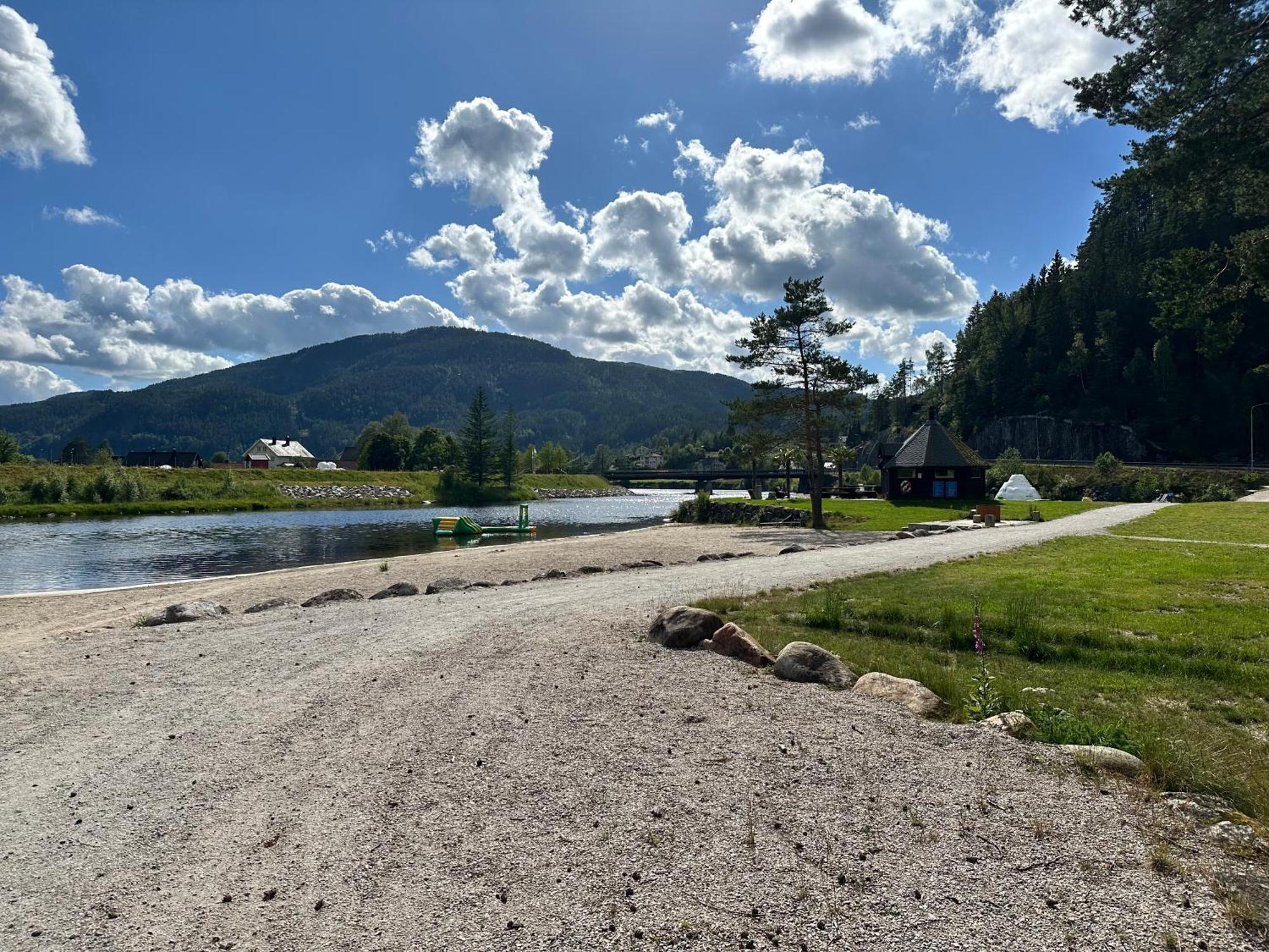 Hytta * Tonstad